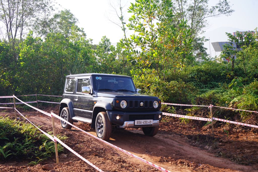 SUZUKI JIMNY