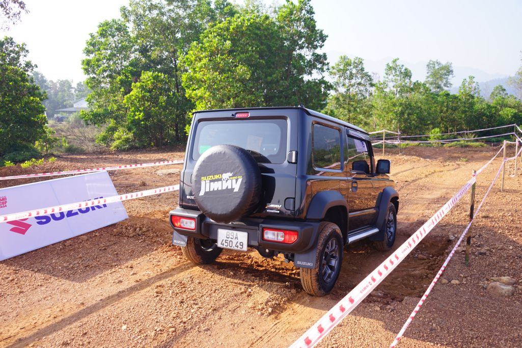 SUZUKI JIMNY